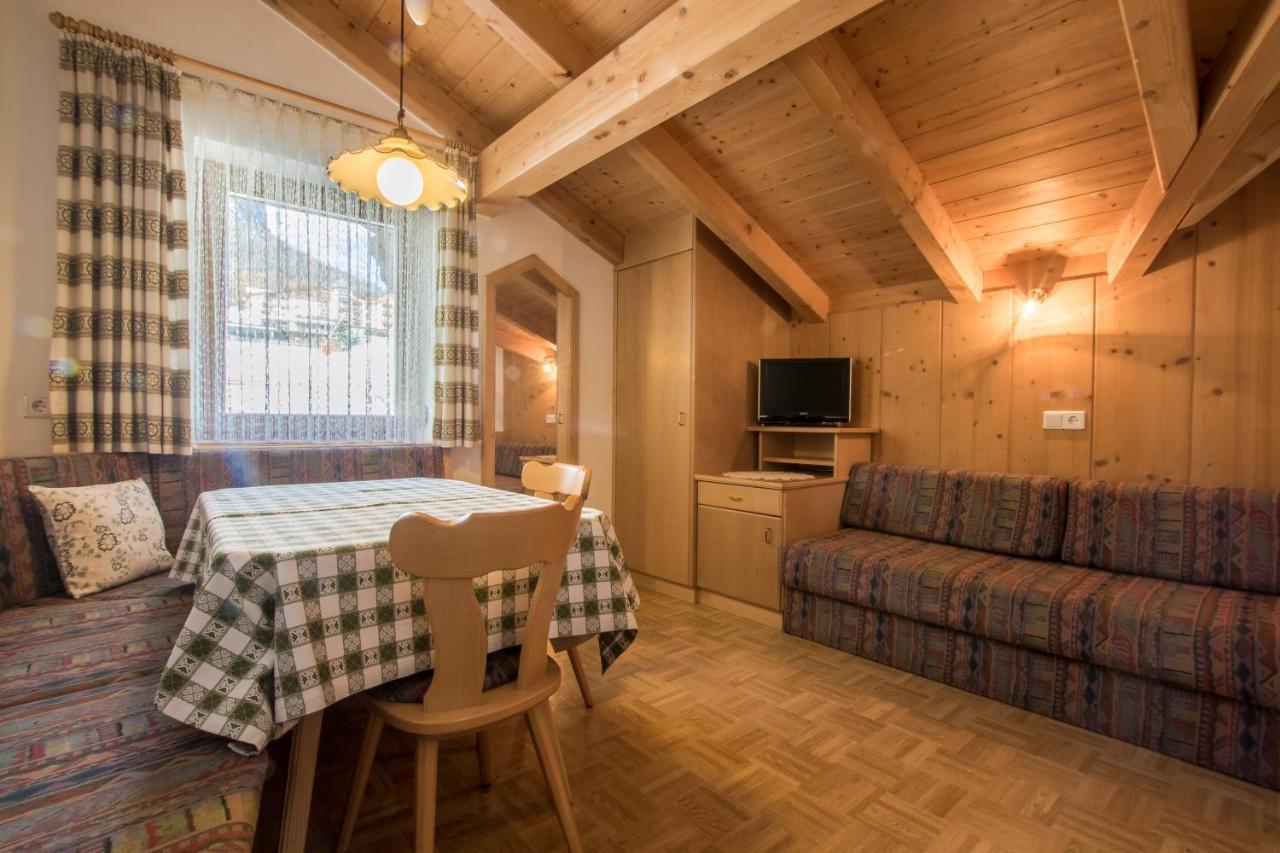 Tlisuera Aparthotel La Villa  Exteriör bild