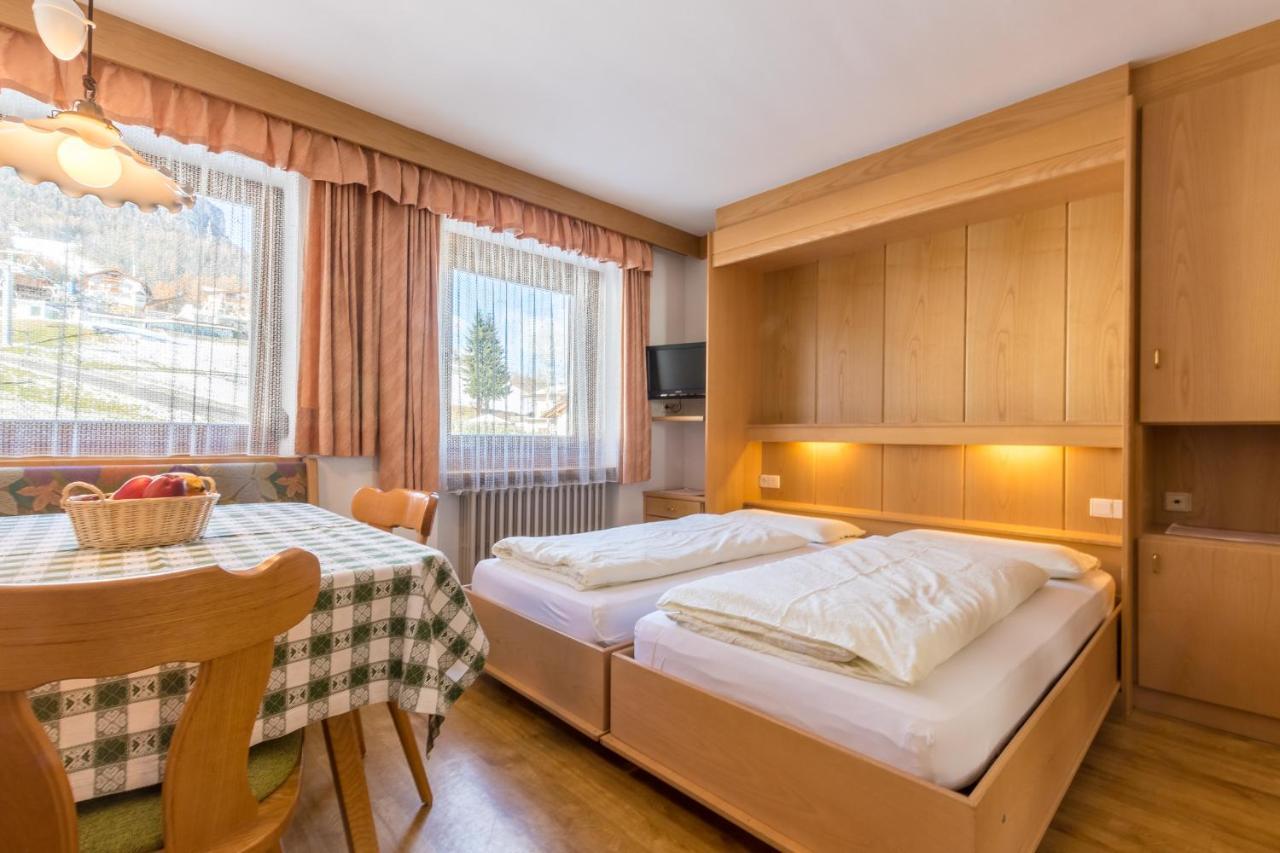 Tlisuera Aparthotel La Villa  Exteriör bild